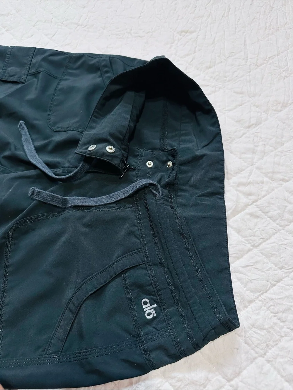 ALO Navy Black Cargo Capris